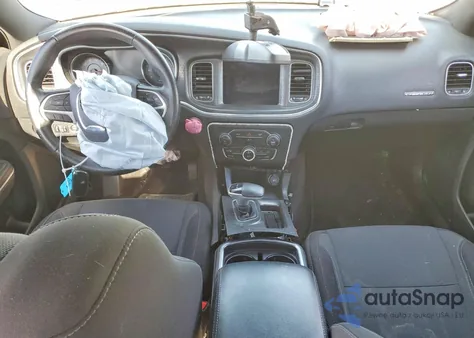 2017 Dodge Charger Sxt z USA, uszkodzony, nr VIN 2C3CDXHG2HH562537